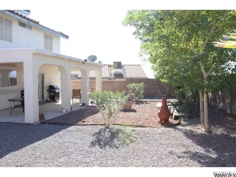 1798 Esteban Ave, Laughlin, NV 89029 photo 2