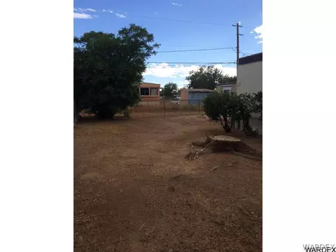 3042 E Carver Ave, Kingman, AZ 86409 photo 3