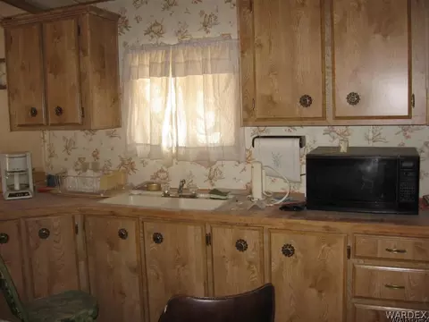 4580 E Kayenta Dr, Topock, AZ 86436 photo 6