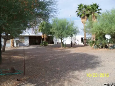44111 Winter St, Bouse, AZ 85325 photo 3