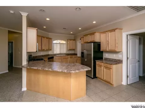 3967 Suffock Ave, Kingman, AZ 86409 photo 5