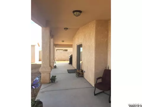 3297 E Cane Dr, Kingman, AZ 86409 photo 7