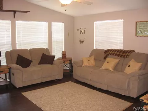 5454 E Apache Dr, Topock, AZ 86436 photo 9
