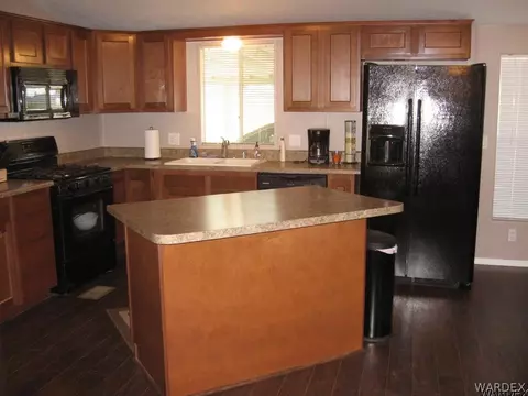 5454 E Apache Dr, Topock, AZ 86436 photo 4