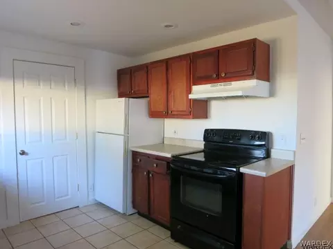 226 E Oak St, Kingman, AZ 86401 photo 8