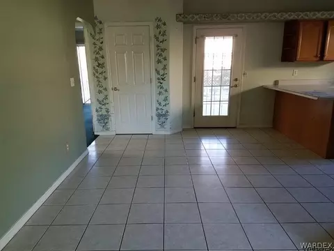 3775 E Packard Ave, Kingman, AZ 86409 photo 7
