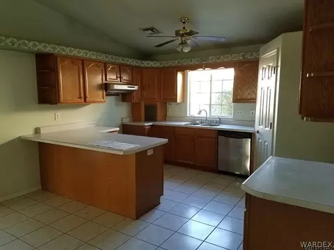 3775 E Packard Ave, Kingman, AZ 86409 photo 10