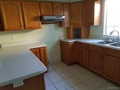 3775 E Packard Ave, Kingman, AZ 86409 photo 12