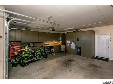 2056 John Wayne Dr, Kingman, AZ 86409 photo 31