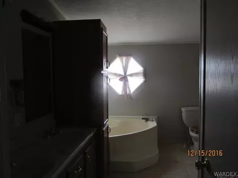 3900 E John L Ave, Kingman, AZ 86409 photo 11