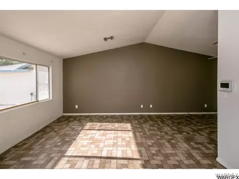 3847 E Snavely Ave, Kingman, AZ 86409 photo 3