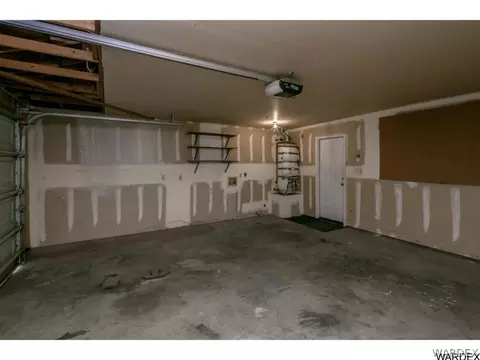 3847 E Snavely Ave, Kingman, AZ 86409 photo 11