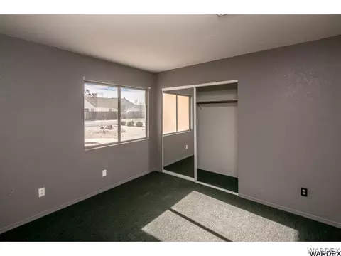 3847 E Snavely Ave, Kingman, AZ 86409 photo 9