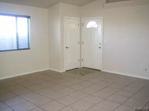 3469 N Apache St, Kingman, AZ 86401 photo 3
