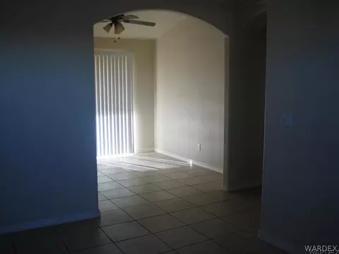 3469 N Apache St, Kingman, AZ 86401 photo 4