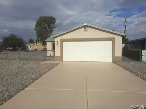 1397 Ruby Ct, Fort Mohave, AZ 86426 photo 1