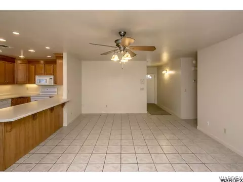 997 Shadow Crest Cir, Kingman, AZ 86409 photo 5
