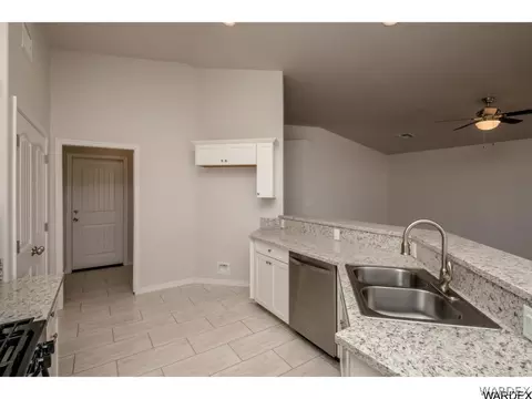 2823 Chambers Ave, Kingman, AZ 86401 photo 25