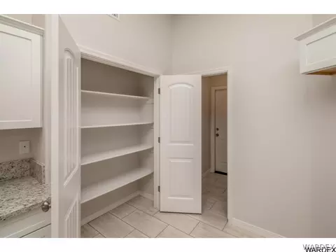 2823 Chambers Ave, Kingman, AZ 86401 photo 8