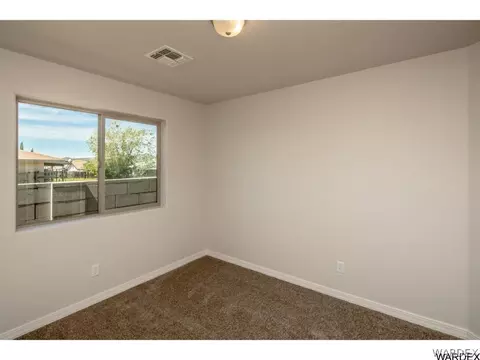 2823 Chambers Ave, Kingman, AZ 86401 photo 10