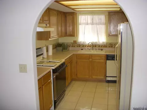 3840 E Packard Ave, Kingman, AZ 86409 photo 4