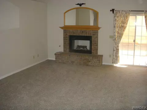 3840 E Packard Ave, Kingman, AZ 86409 photo 3