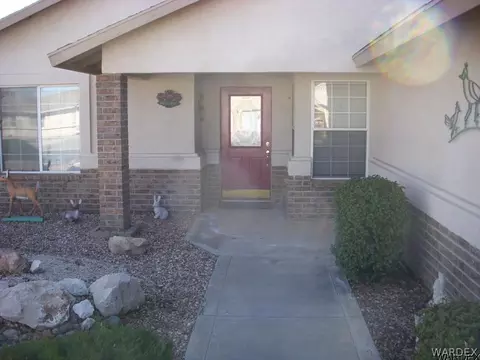 3840 E Packard Ave, Kingman, AZ 86409 photo 2