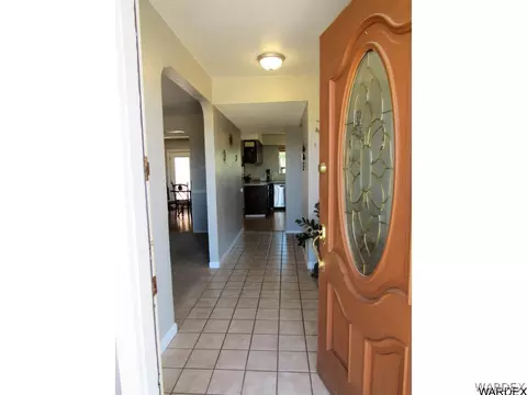 2206 E Greasewood Dr, Kingman, AZ 86409 photo 2