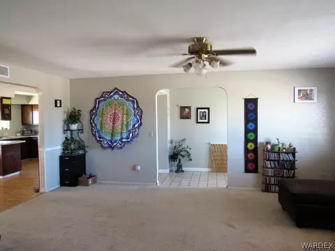 2206 E Greasewood Dr, Kingman, AZ 86409 photo 7