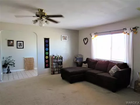 2206 E Greasewood Dr, Kingman, AZ 86409 photo 5