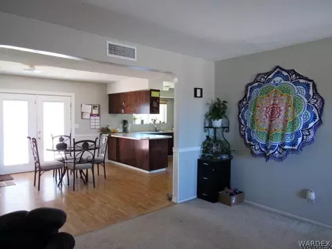 2206 E Greasewood Dr, Kingman, AZ 86409 photo 10