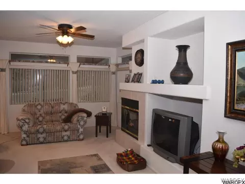 3159 Partridge Run St, Laughlin, NV 89029 photo 2