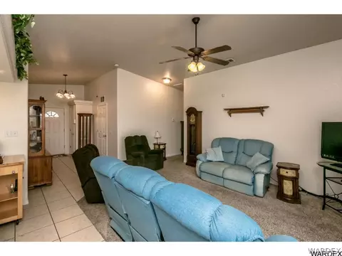3327 E Cane Dr, Kingman, AZ 86409 photo 10