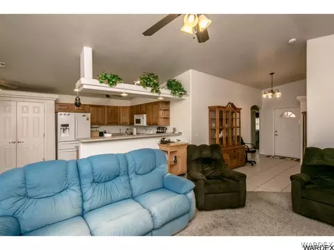 3327 E Cane Dr, Kingman, AZ 86409 photo 8