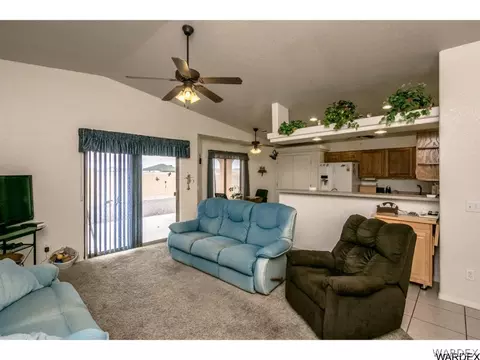 3327 E Cane Dr, Kingman, AZ 86409 photo 7