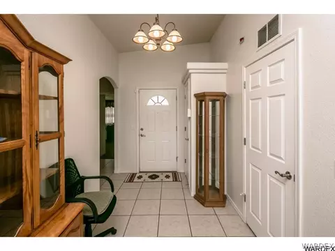3327 E Cane Dr, Kingman, AZ 86409 photo 5