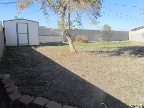 2037 Cortez St, Needles, CA 92363 photo 3