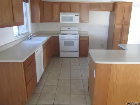 2037 Cortez St, Needles, CA 92363 photo 10