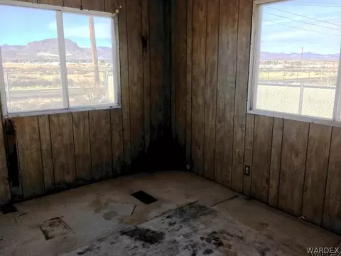 4449 N Eagle Dr, Kingman, AZ 86409 photo 9