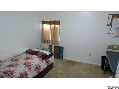 565 E Beverly Ave, Kingman, AZ 86409 photo 13