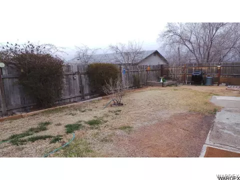 565 E Beverly Ave, Kingman, AZ 86409 photo 17