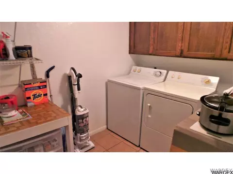 565 E Beverly Ave, Kingman, AZ 86409 photo 16