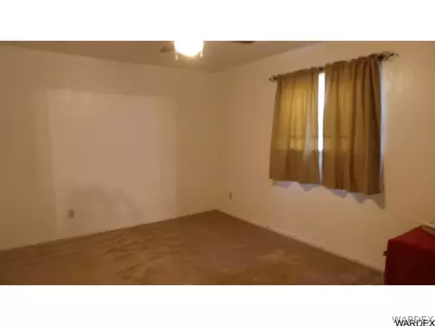 565 E Beverly Ave, Kingman, AZ 86409 photo 8