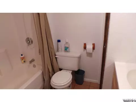 565 E Beverly Ave, Kingman, AZ 86409 photo 12