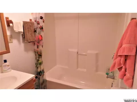 565 E Beverly Ave, Kingman, AZ 86409 photo 14