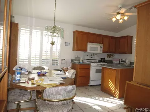 3775 E Snavely Ave, Kingman, AZ 86409 photo 10