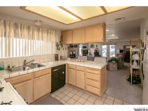 2359 Risco Ln, Laughlin, NV 89029 photo 9
