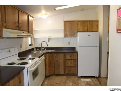 3182 Arroya Ct, Laughlin, NV 89029 photo 10