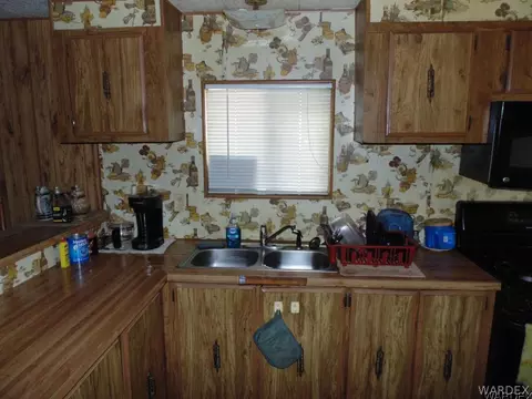 3126 E Ames Ave, Kingman, AZ 86409 photo 2