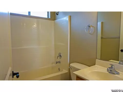 3458 N Apache St, Kingman, AZ 86401 photo 8
